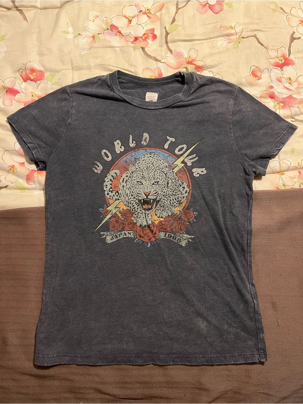 Odish Rebel Youth Large Shirt World Tour Japan